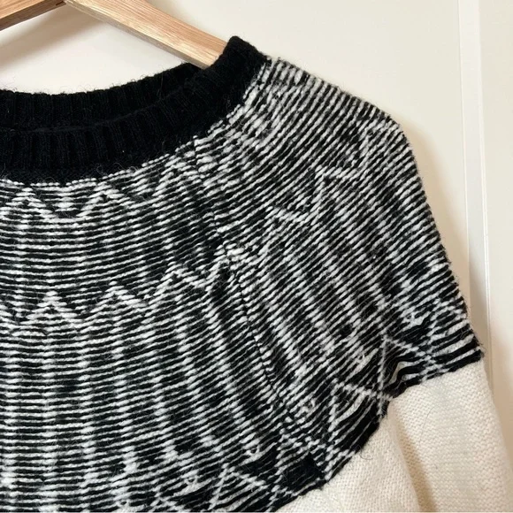 Talbots White & Black Soft Knit Part Wool Blend Cozy Fall Sweater 🖤🕊️ - Picture 4 of 10